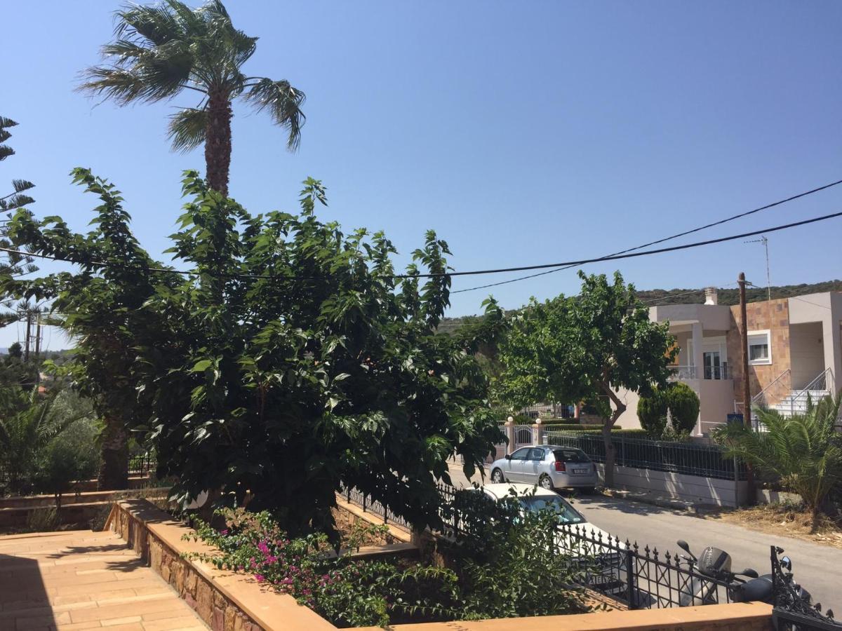 Toulipa Rooms Agia Ermioni Екстер'єр фото
