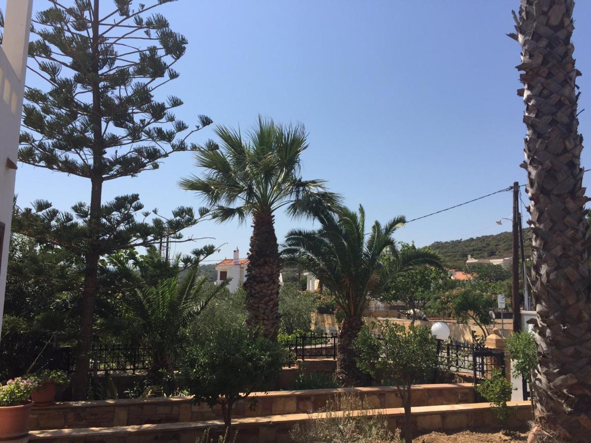 Toulipa Rooms Agia Ermioni Екстер'єр фото
