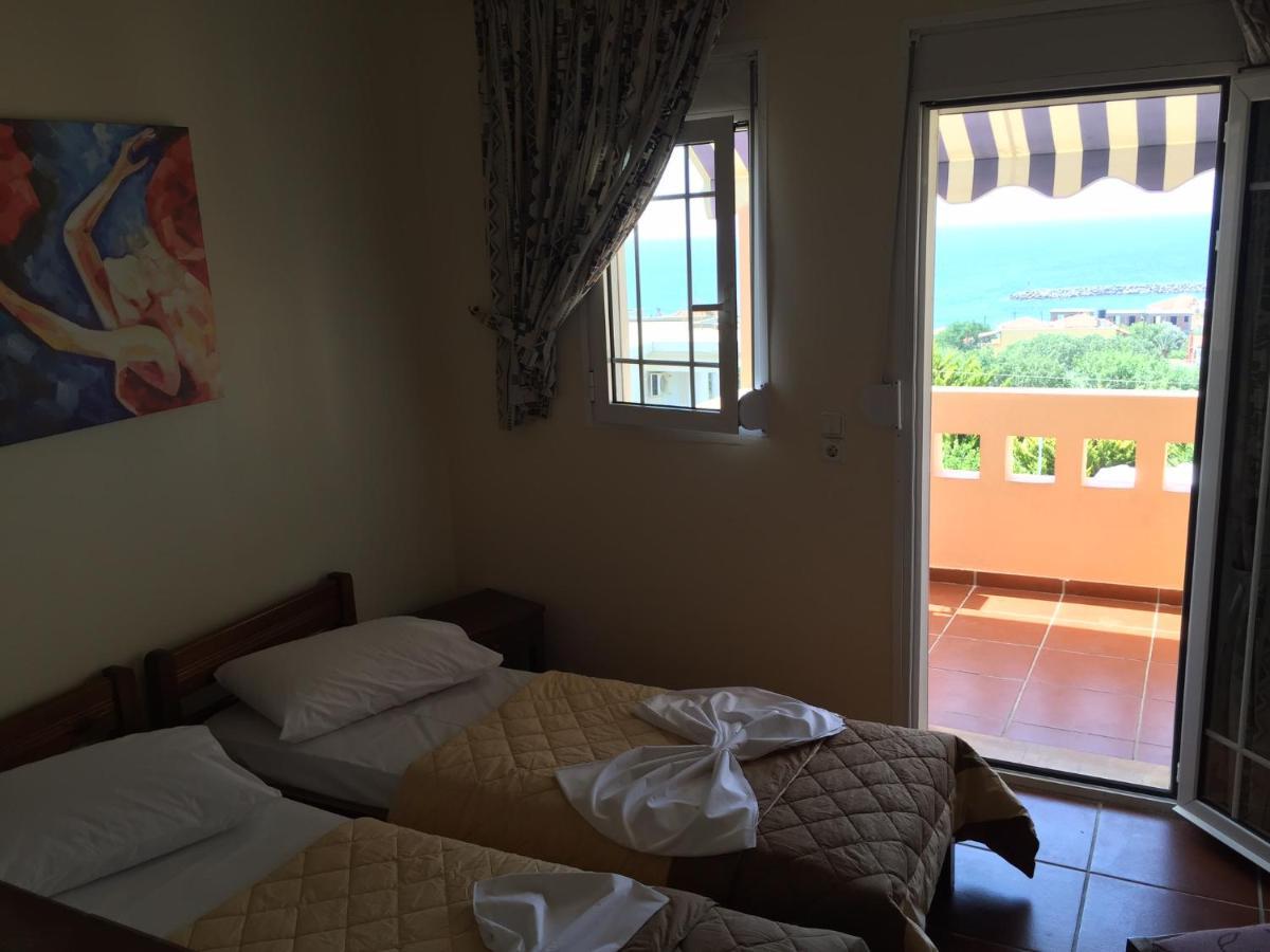 Toulipa Rooms Agia Ermioni Екстер'єр фото