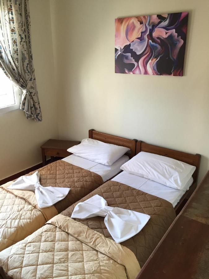 Toulipa Rooms Agia Ermioni Екстер'єр фото