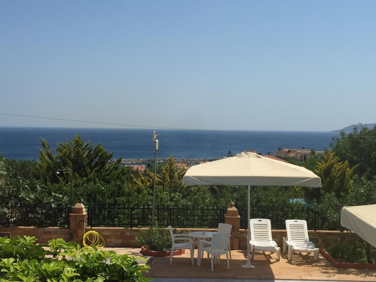 Toulipa Rooms Agia Ermioni Екстер'єр фото