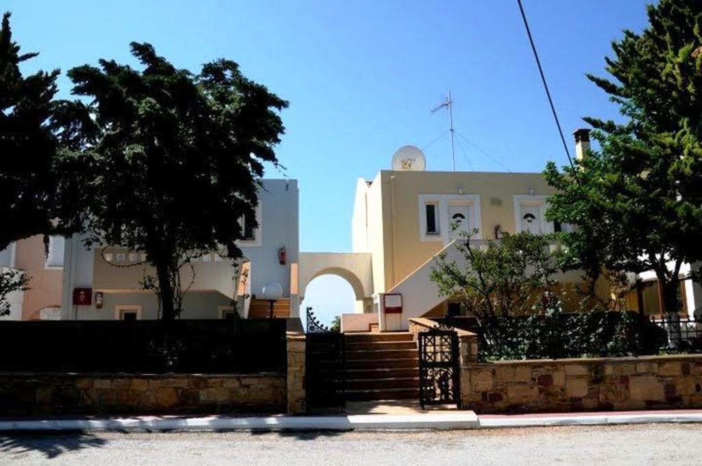 Toulipa Rooms Agia Ermioni Екстер'єр фото
