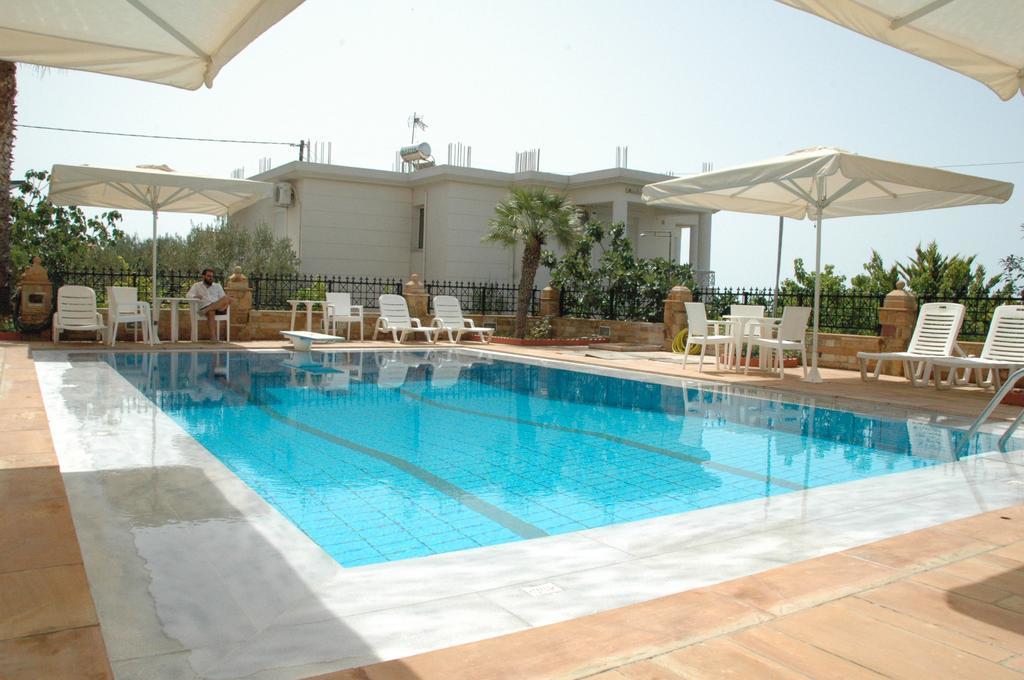 Toulipa Rooms Agia Ermioni Екстер'єр фото