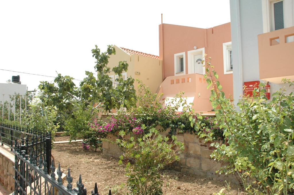 Toulipa Rooms Agia Ermioni Екстер'єр фото